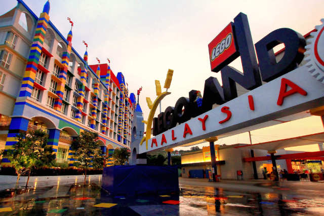 Legoland Malaysia Resort by Mohd Fazlin Mohd Effendy Ooi on Flickr flic.kr/p/ASY8WR