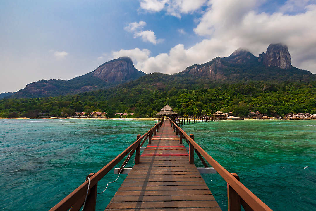 Pulau Tioman by Phalinn Ooi on Flickr flic.kr/p/2hhe22i